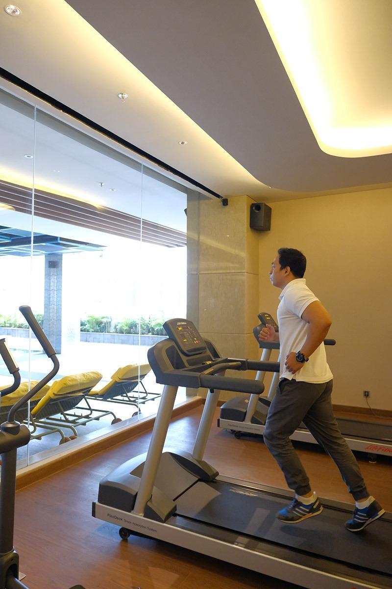 แกรนด์ ดาฟาม ซิกเนเจอร์ สุราบายา Hotel ภายนอก รูปภาพ