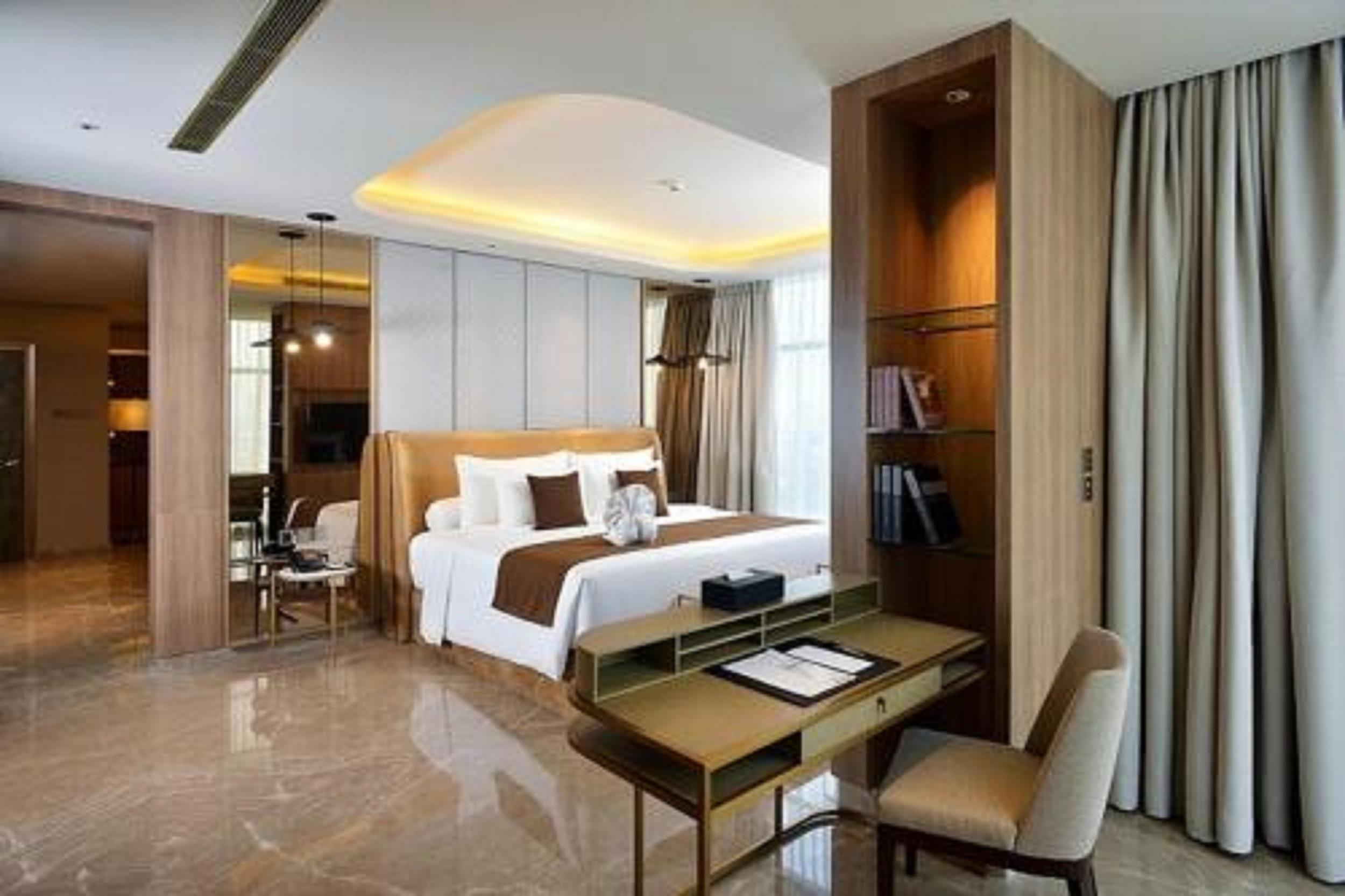 แกรนด์ ดาฟาม ซิกเนเจอร์ สุราบายา Hotel ภายนอก รูปภาพ
