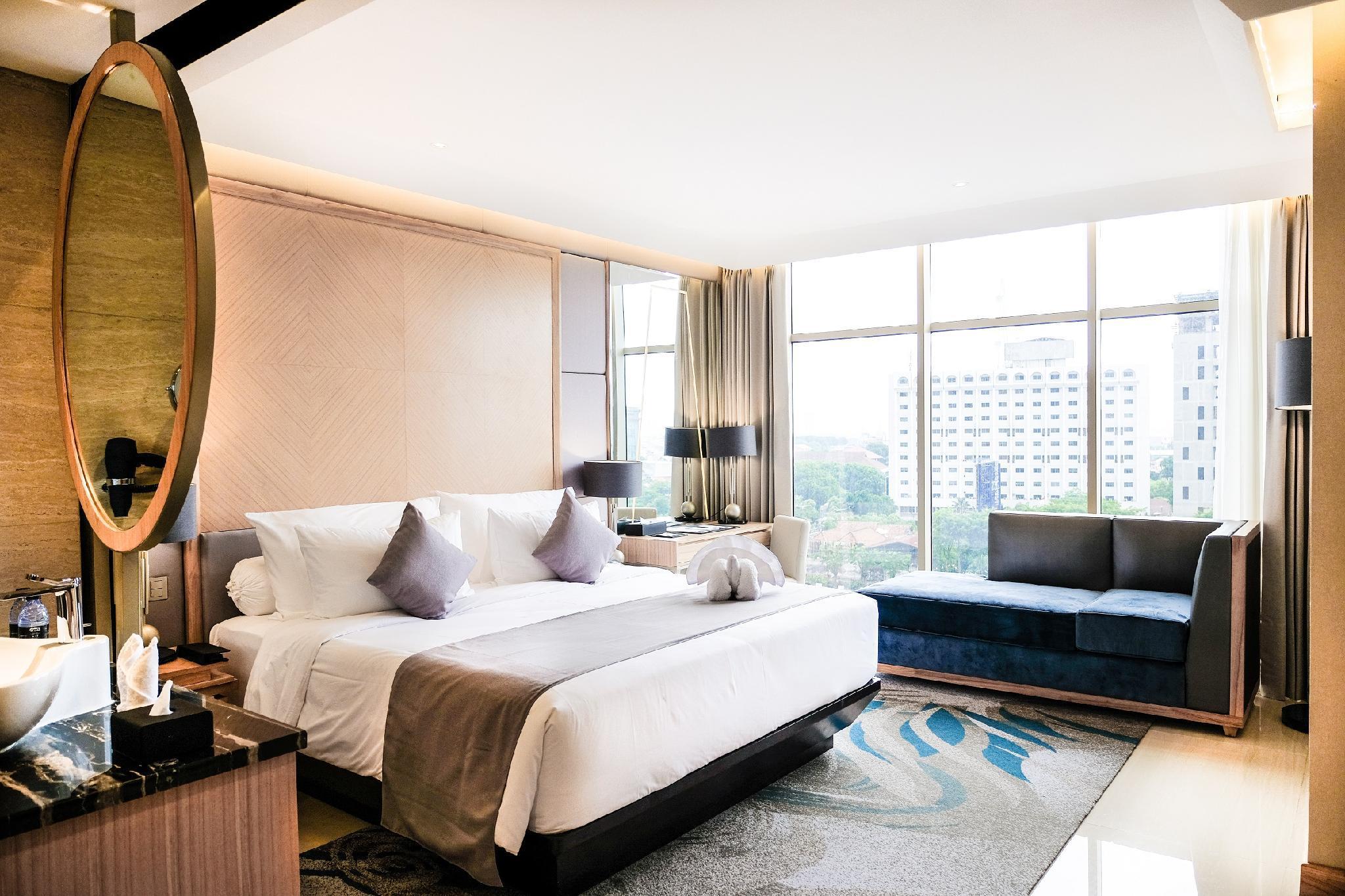แกรนด์ ดาฟาม ซิกเนเจอร์ สุราบายา Hotel ภายนอก รูปภาพ
